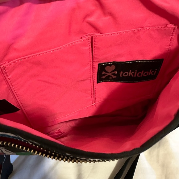 NWT Tokidoki crossbody bag - Picture 6 of 8